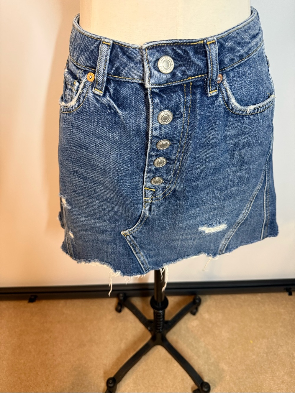 We The Free Distressed Button-Front Denim Mini Skirt - Blue